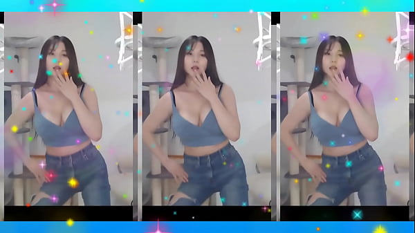 Korean cam girl