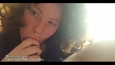 Big booty white girl Liddle Jenni sucks off a much older black dick